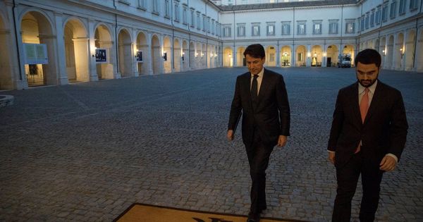 Foto: El nuevo primer ministro italiano, Giuseppe Conte, llega al Palacio del Quirinal para reunirse con el presidente Sergio Mattarella. (Reuters)