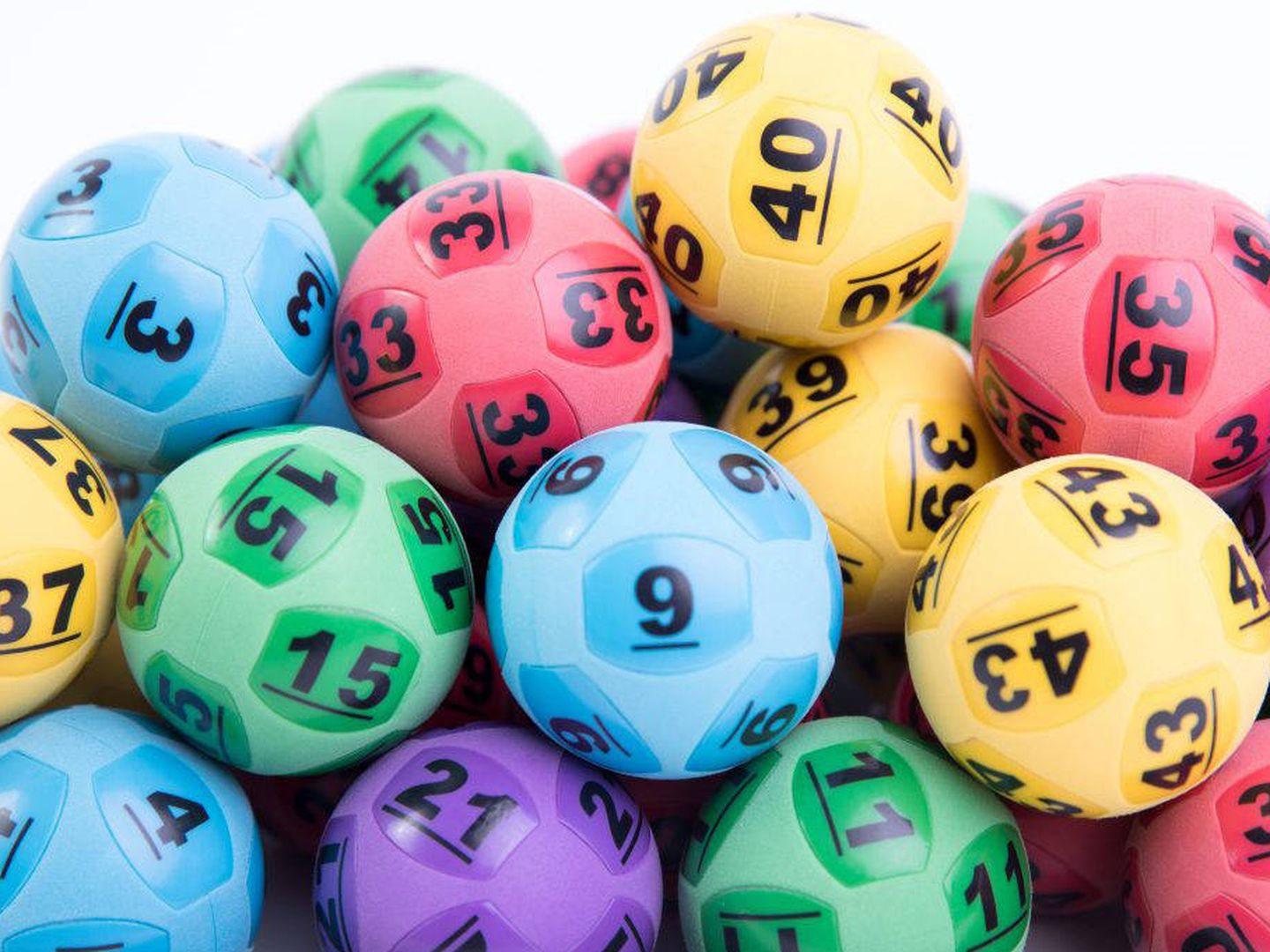 La mayoría de los sorteos de lotería en Estados Unidos no usan bolas, sino un sistema informático