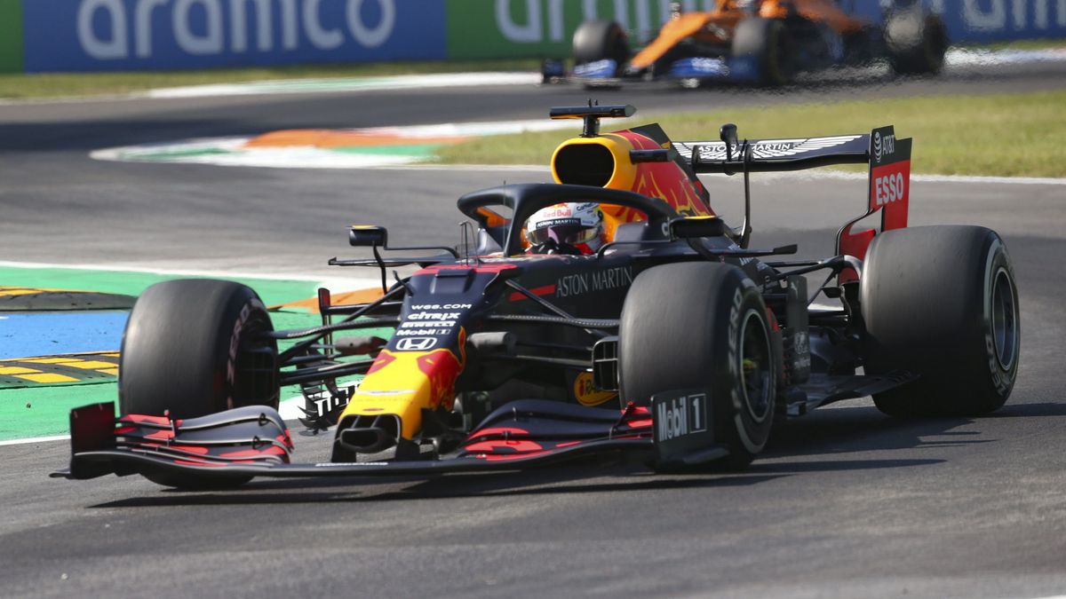 Libres 2: Mercedes y una nueva paliza que deja a Verstappen a un segundo en Monza