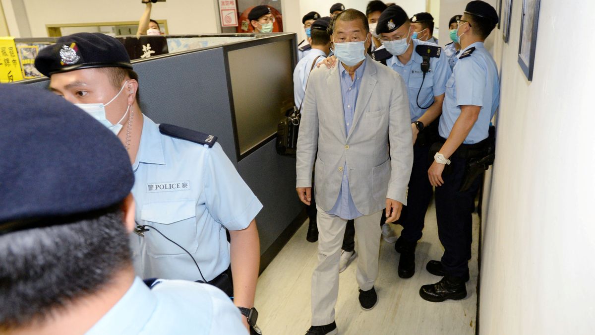 La policía hongkonesa arresta a un magnate de la prensa bajo la nueva ley de seguridad