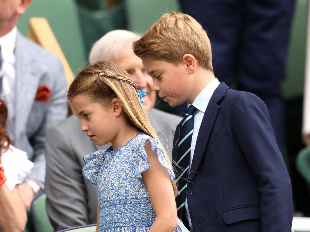 Foto: Charlotte y George, en Wimbledon. (Getty)