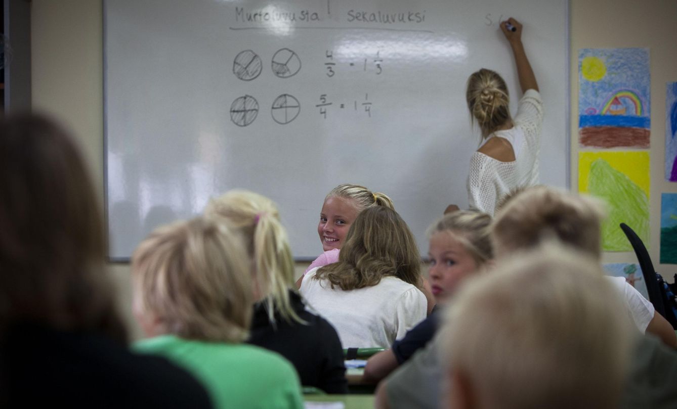 Clases de matemáticas en el Colegio Finlandés de Fuengirola. (Foto: Fernando Ruso)
