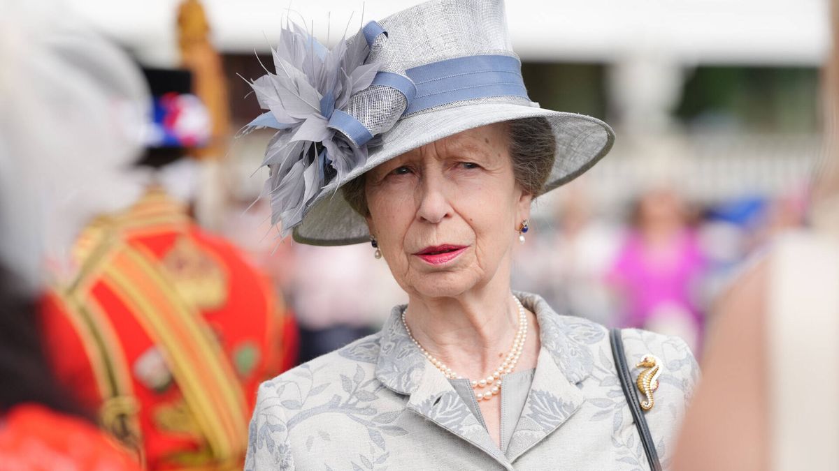 La princesa Ana de Inglaterra ingresada por una conmoción cerebral tras un incidente