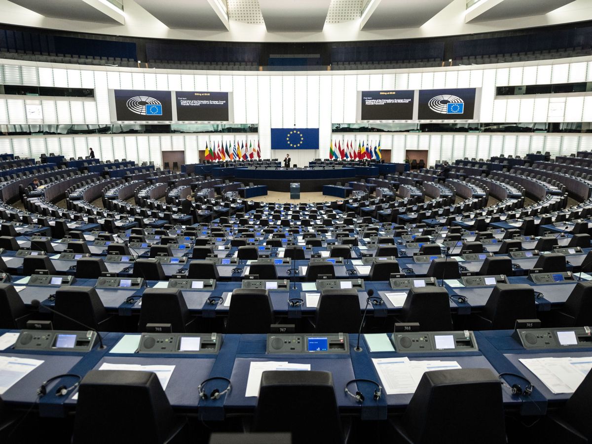Foto: El hemiciclo del Parlamento Europeo en Estrasburgo (EFE/Patrick Seeger)