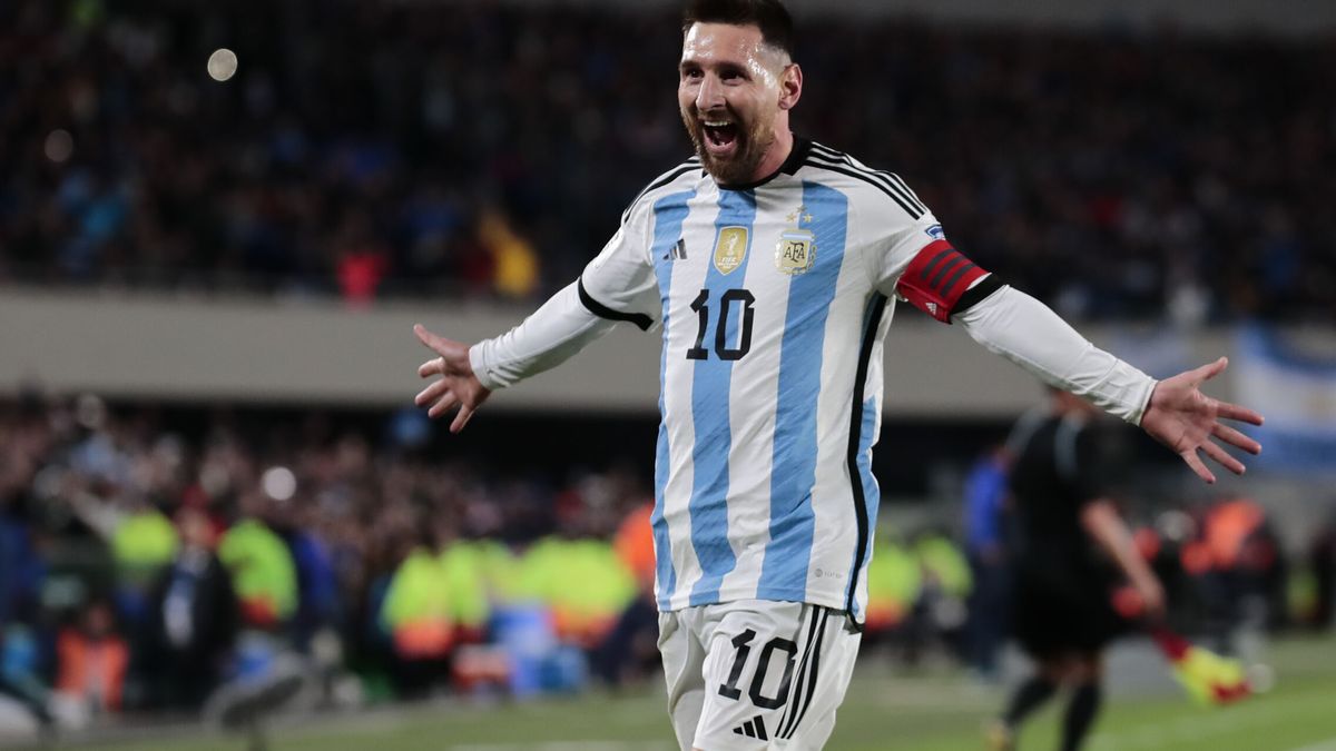 Messi iguala un récord en Sudamérica y acepta el paso de los años tras su golazo: "Estaba cansado"