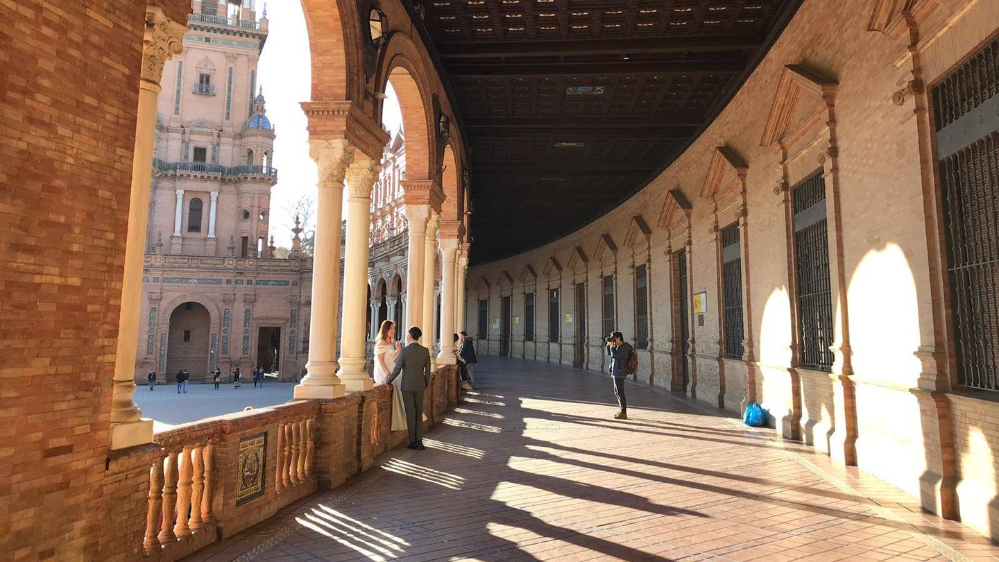 Interior de la Plaza de España de Sevilla. (Jose Madrid)