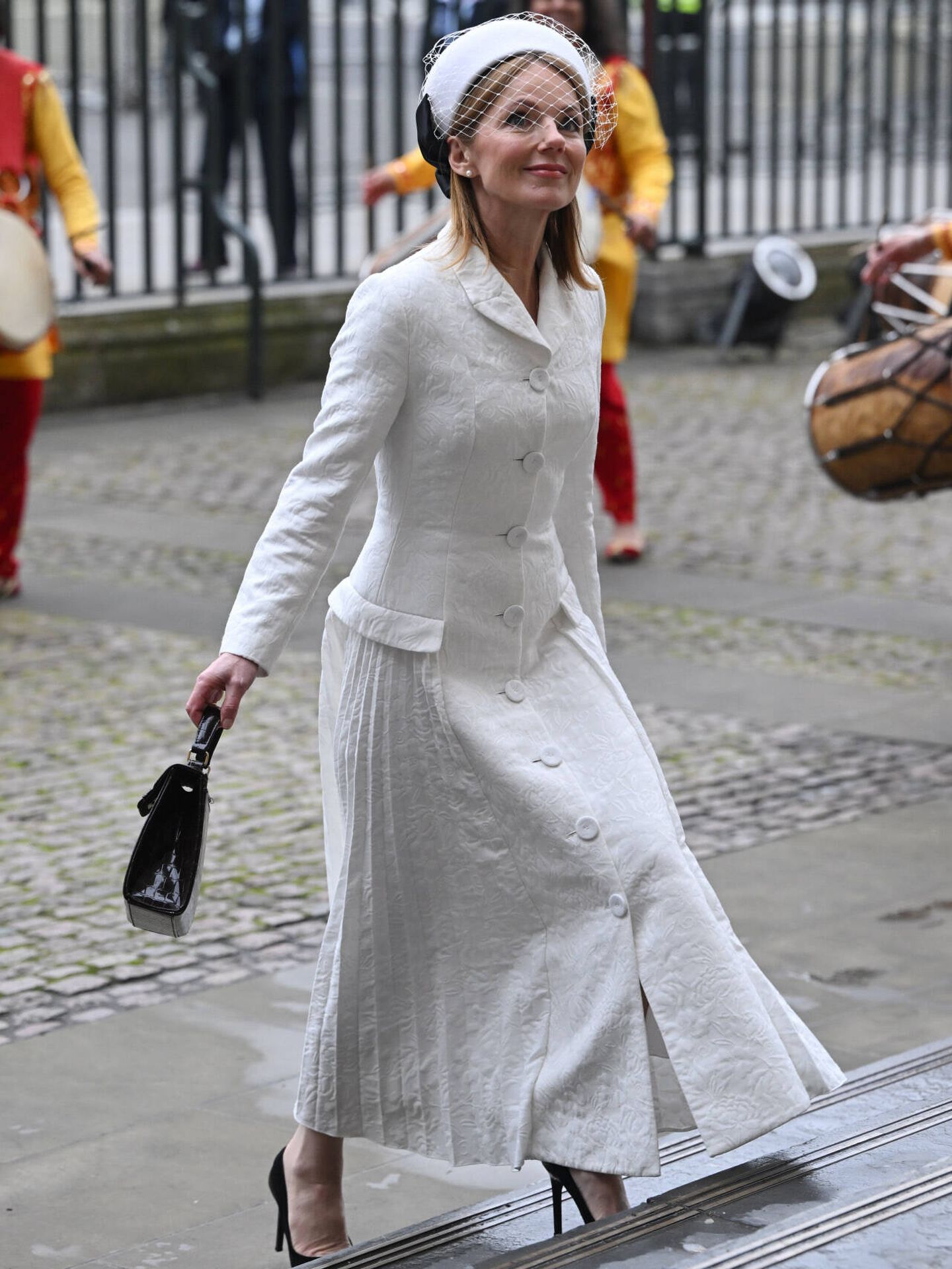 Geri Halliwell, a su llegada a la abadía de Westminster con motivo del servicio religioso por el Día de la Commonwealth. (Gtres)