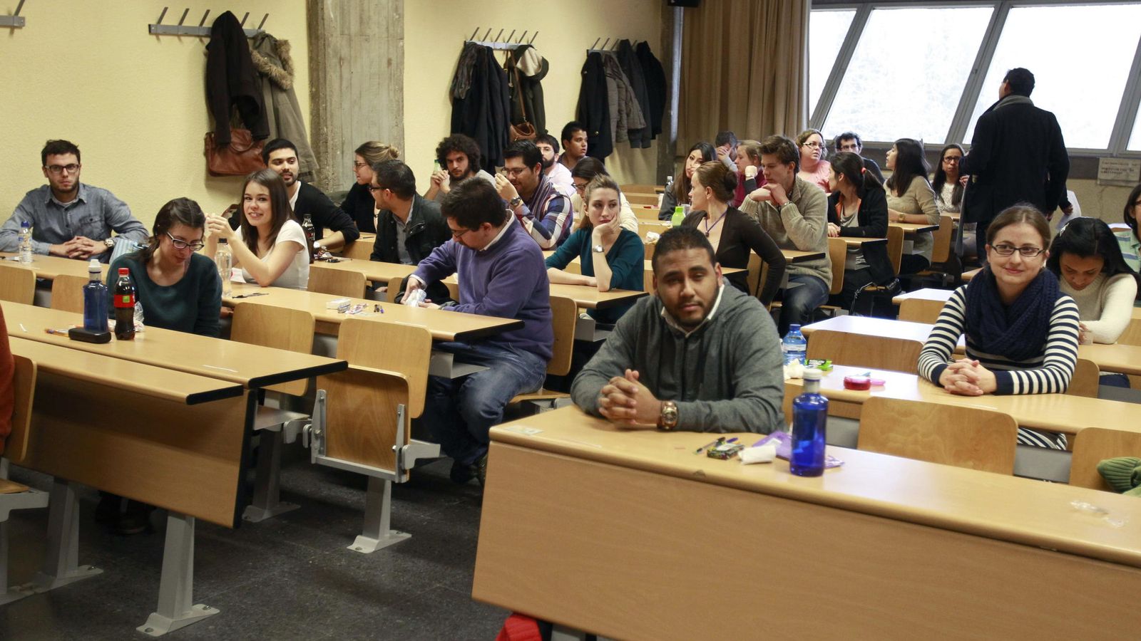 Foto: Varios estudiantes universitarios españoles en una imagen de archivo. (EFE)
