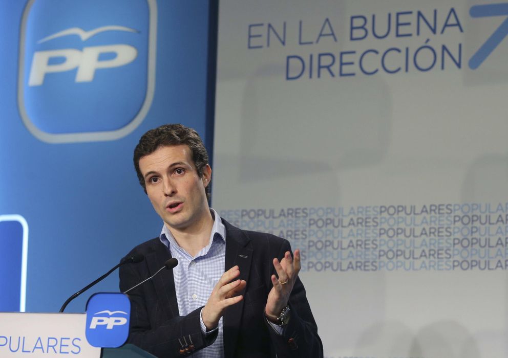 Foto:  El portavoz del Comité de Campaña del Partido Popular, Pablo Casado, durante la rueda de prensa. (Efe)