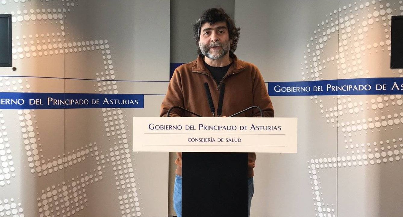 Ismael Huerta, en una de sus periódicas comparecencias de prensa para informar sobre la situación de la epidemia en Asturias.