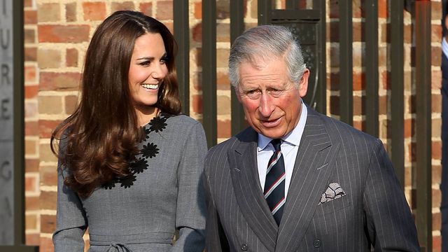Carlos III junto a Kate Middleton. (Getty)