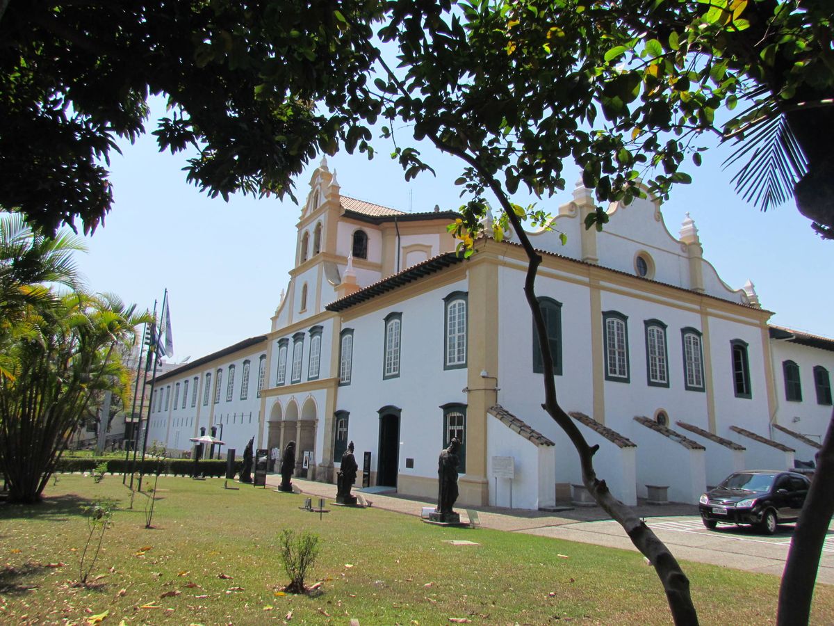 Foto: Fachada exterior del Monasterio de la Luz de Sao Paulo que creó y ayudó a construir San Antonio de Santa Ana Galvao.