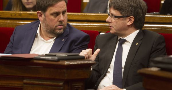 Foto: Oriol Junqueras y Carles Puigdemont. (EFE)