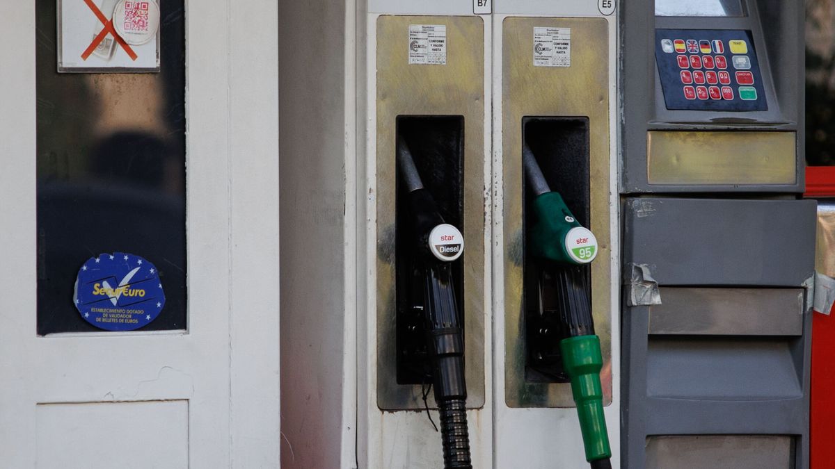 La disputa de las gasolineras: el descuento del carburante que enfada a (algunos) canarios