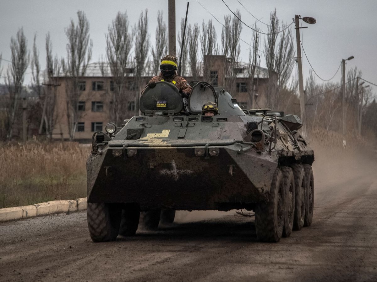 Foto: Vehículo armado ucraniano en Siversk. (Reuters/Oleksandr Ratushniak)
