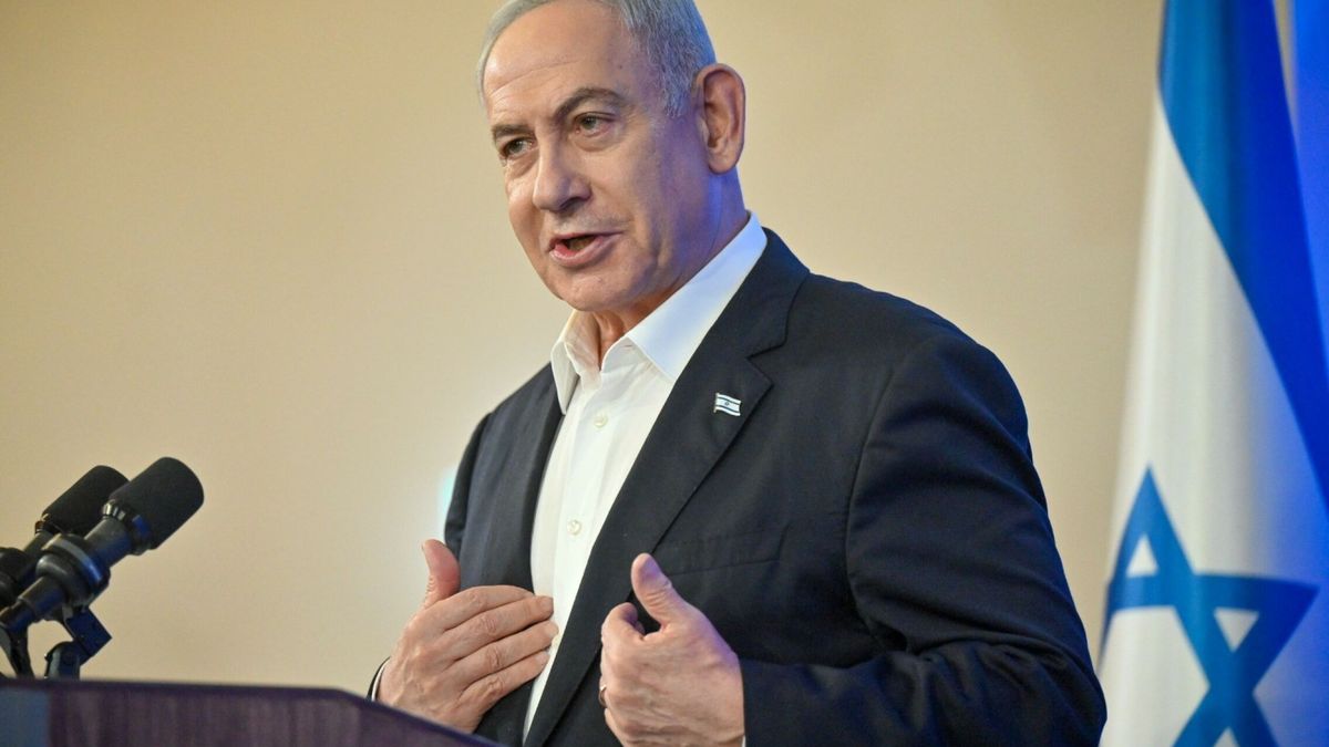 Netanyahu asegura a los familiares de rehenes en Gaza que prepara un plan para liberarles