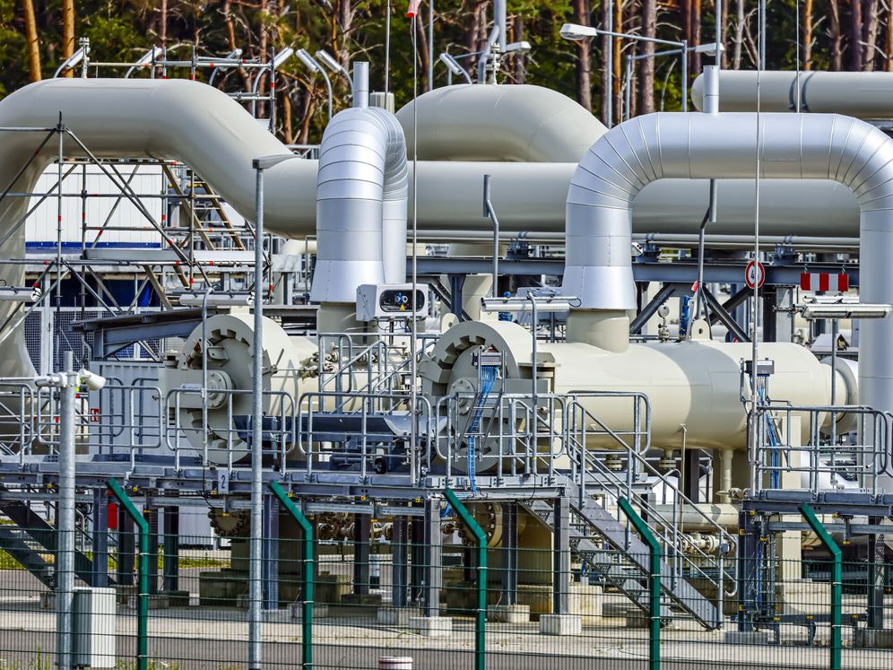La UE acuerda el final de la compra de todo el gas ruso entre ...