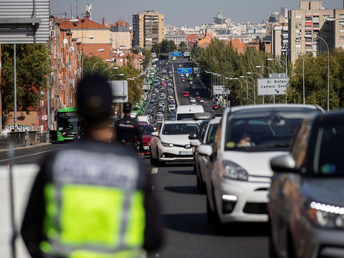 Foto: Resticciones de movilidad tras decretarse el estado de alarma en Madrid. (EFE) 