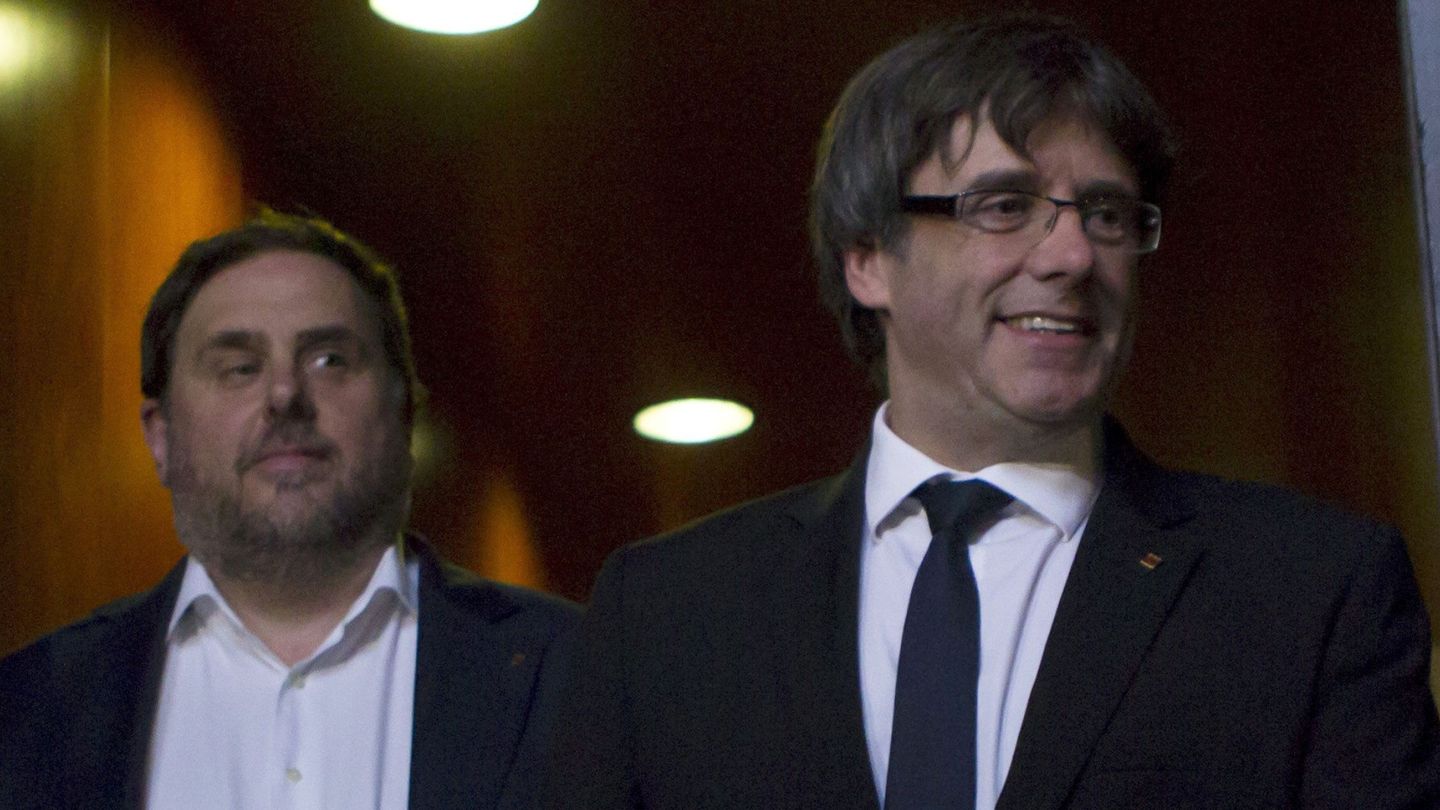 Oriol Junqueras y Carles Puigdemont. (EFE)