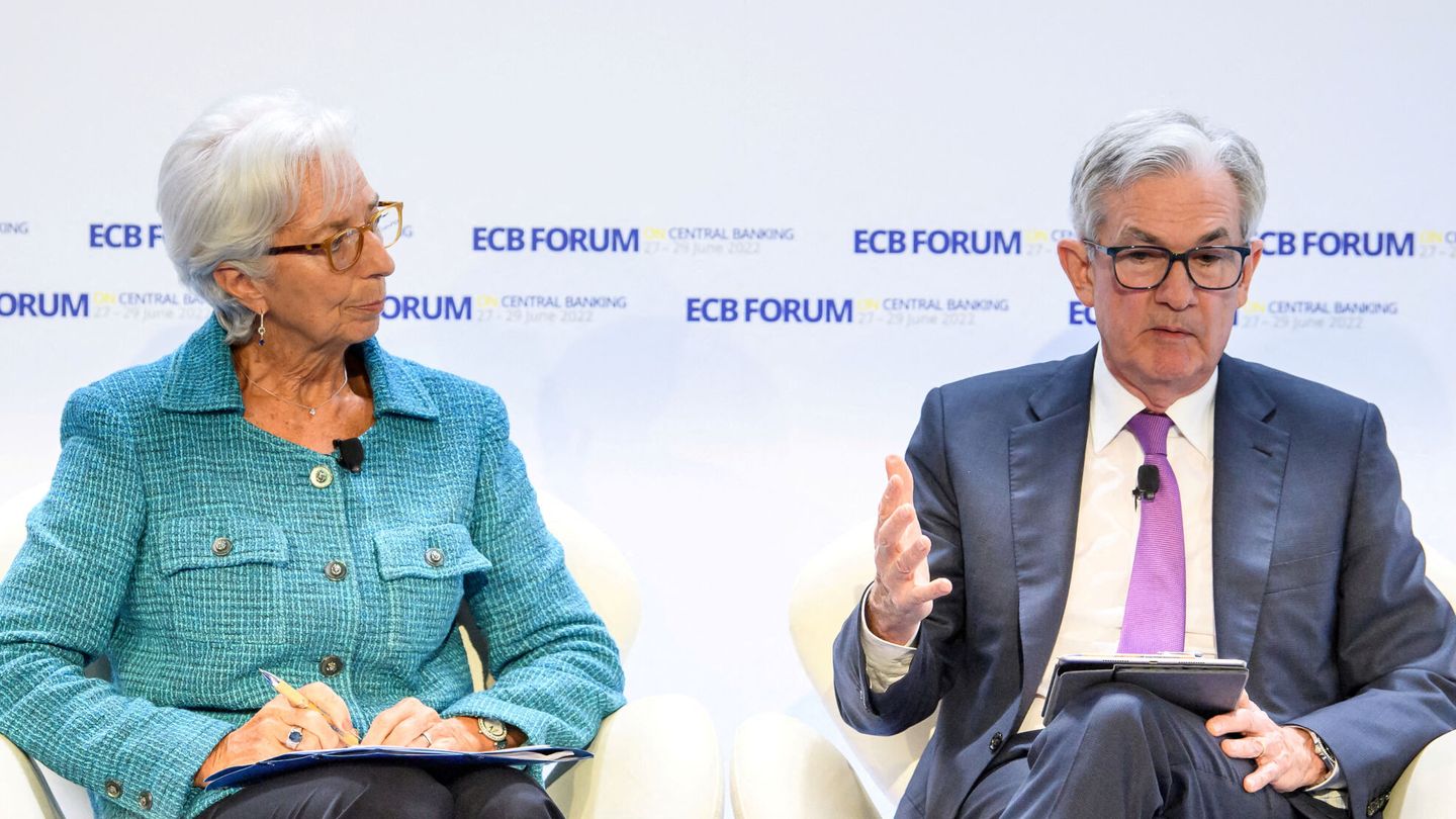 Christine Lagarde, presidenta del BCE, y Jerome Powell, presidente de la Fed. (Reuters)