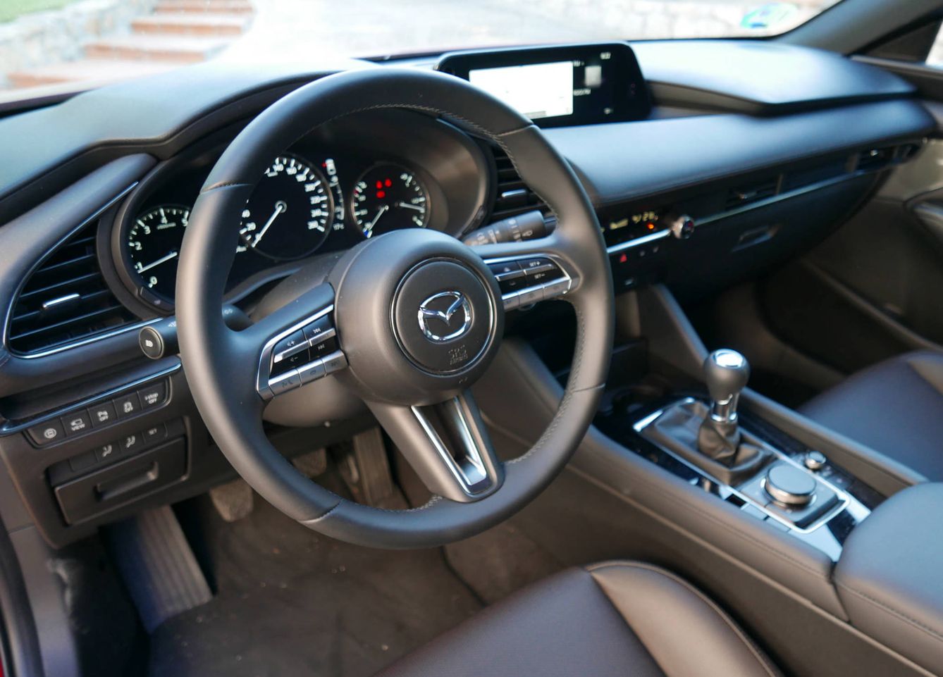 Interior muy tecnológico en el nuevo Mazda3.