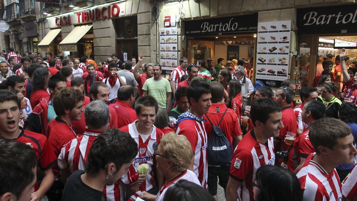 Anoeta escucha el himno del Athletic en el día grande de Bilbao