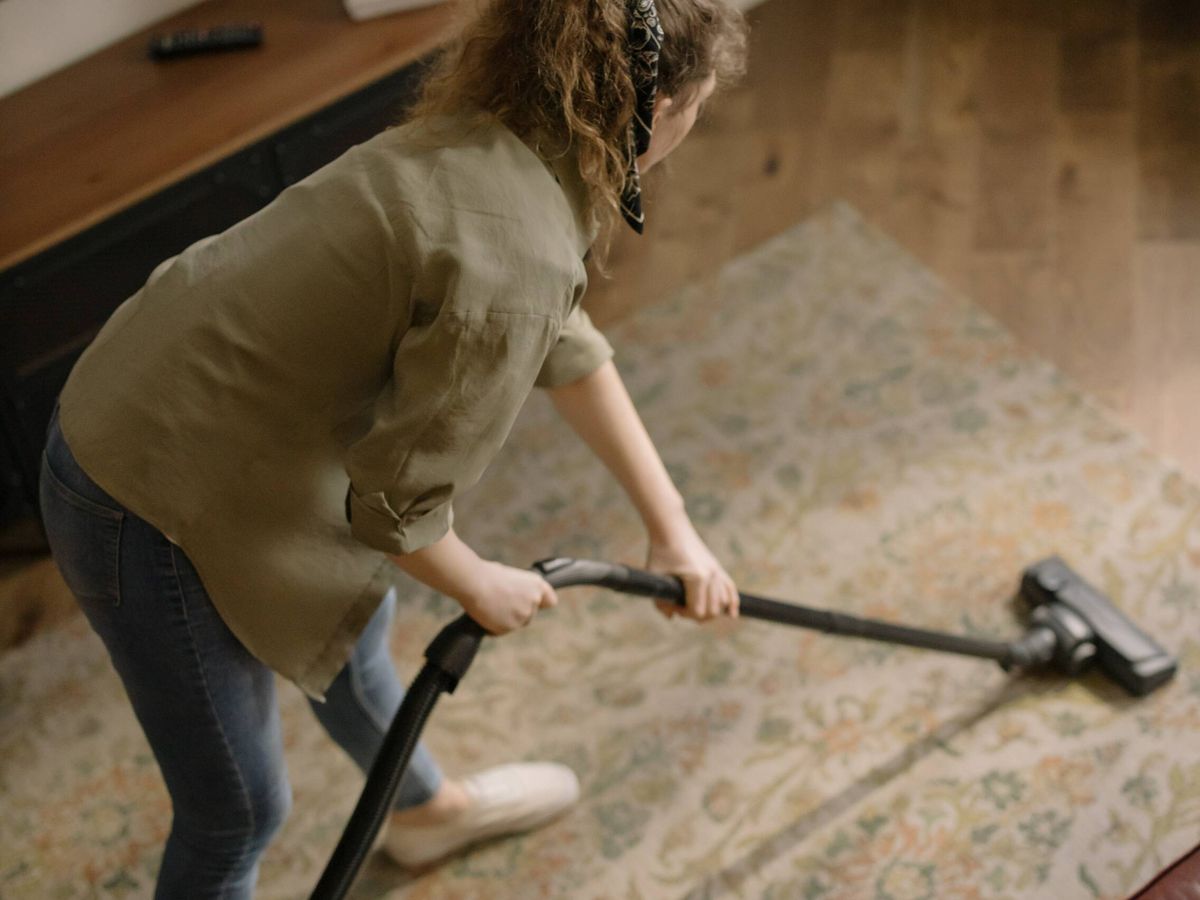 Foto: Método Power Hour para limpiar y ordenar tu casa en una hora. (Cottonbro para Pexels)