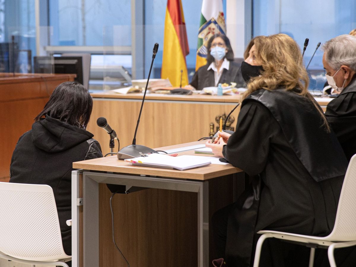 Foto: Juicio a la mujer acusada de asesinar a su hija de 5 años en un hotel de Logroño. Foto: Efe