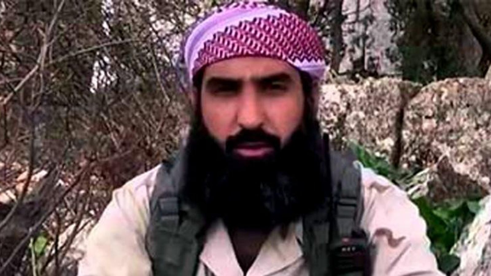 Foto: El jefe militar del Frente al Nusra (rama siria de Al Qaeda), Abu Hamam al Suri, ha muerto en un bomardeo en Siria 