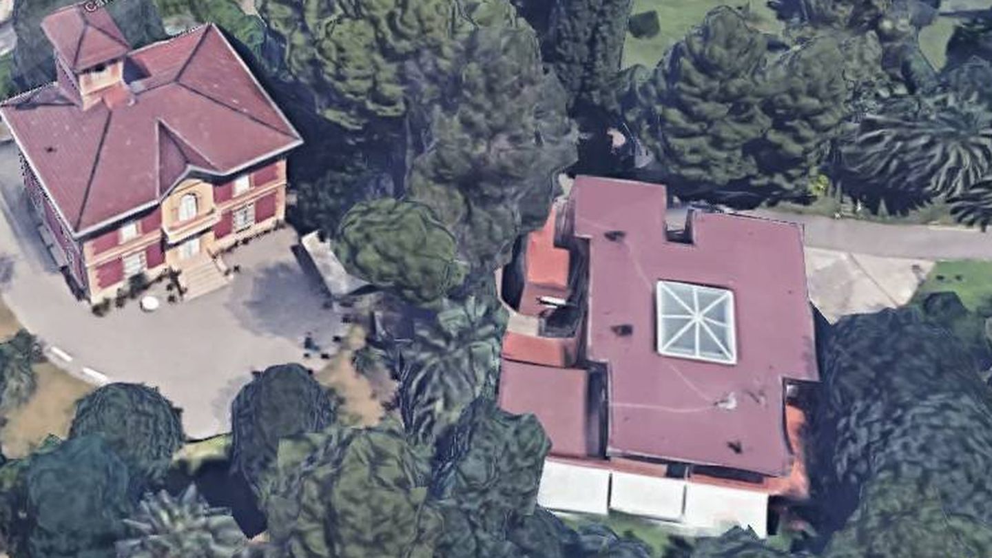 Imagen aérea de una de las casas de la finca Las Torres, de los Milá Mencos.(Google Maps)