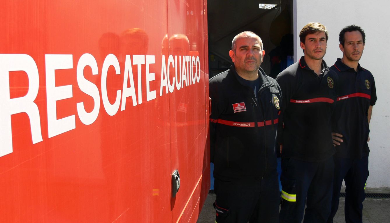 Manuel Blanco, Quique Rodríguez y Julio Latorre, los tres bomberos juzgados. (Juan Bezos)