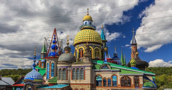 Foto: La iglesia de todas las religiones, en Kazán 