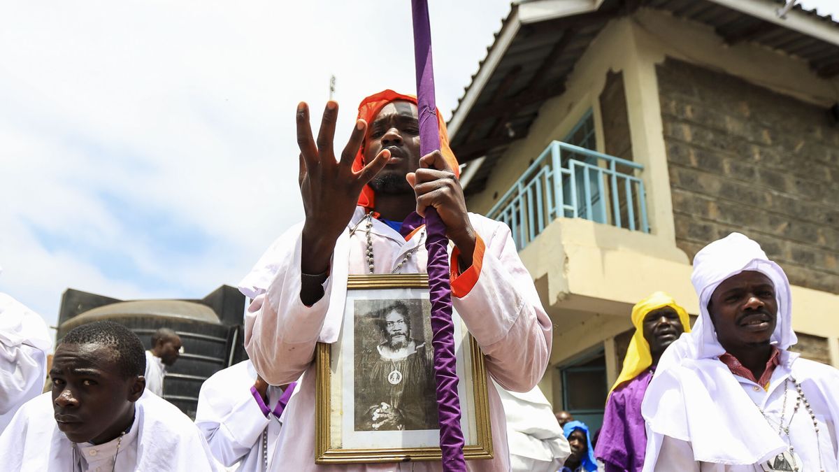 Cómo los evangélicos han desplazado a los católicos y promueven las leyes más conservadoras en África