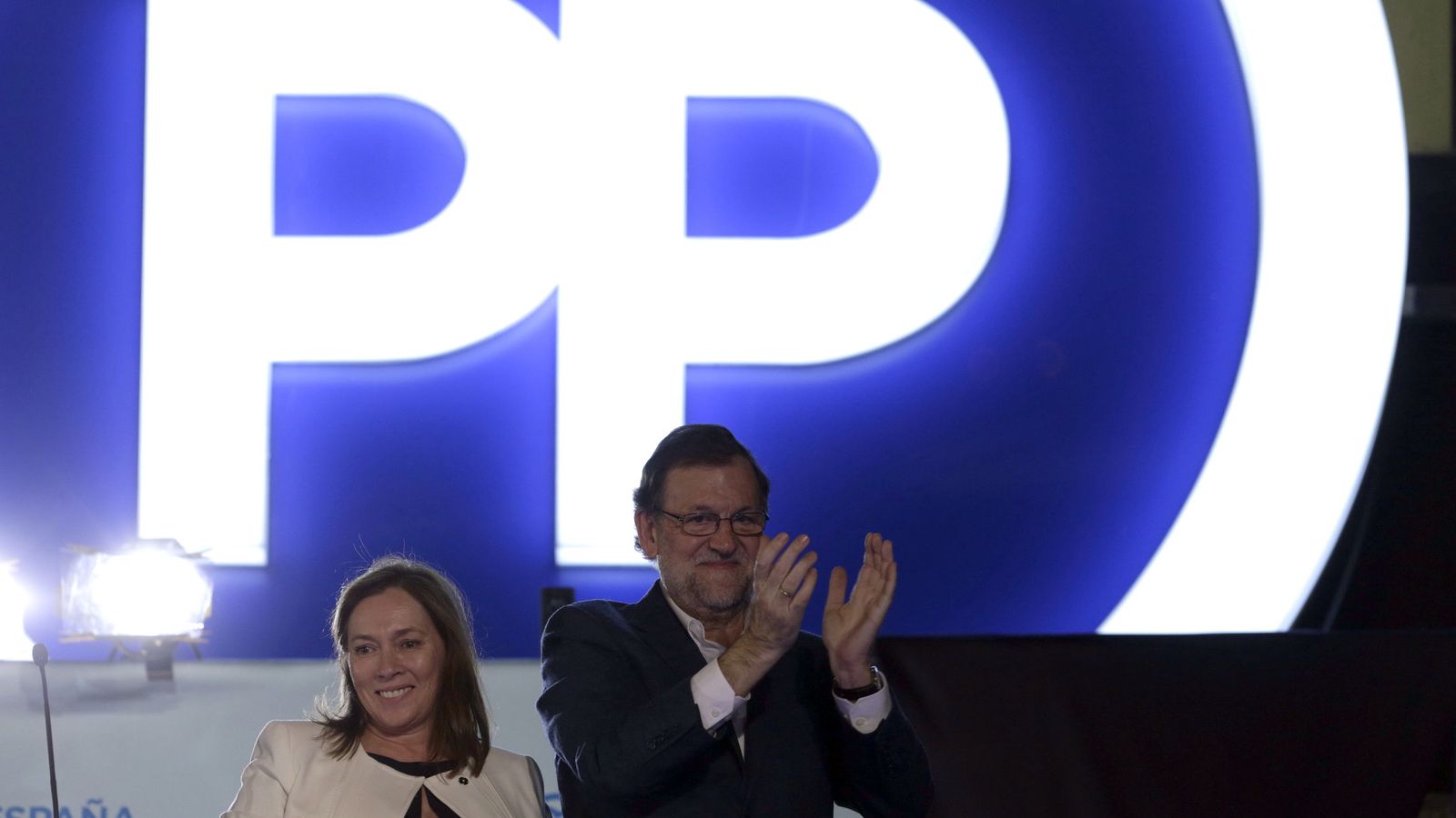 Foto: Mariano Rajoy ante sus simpatizantes. (EFE)