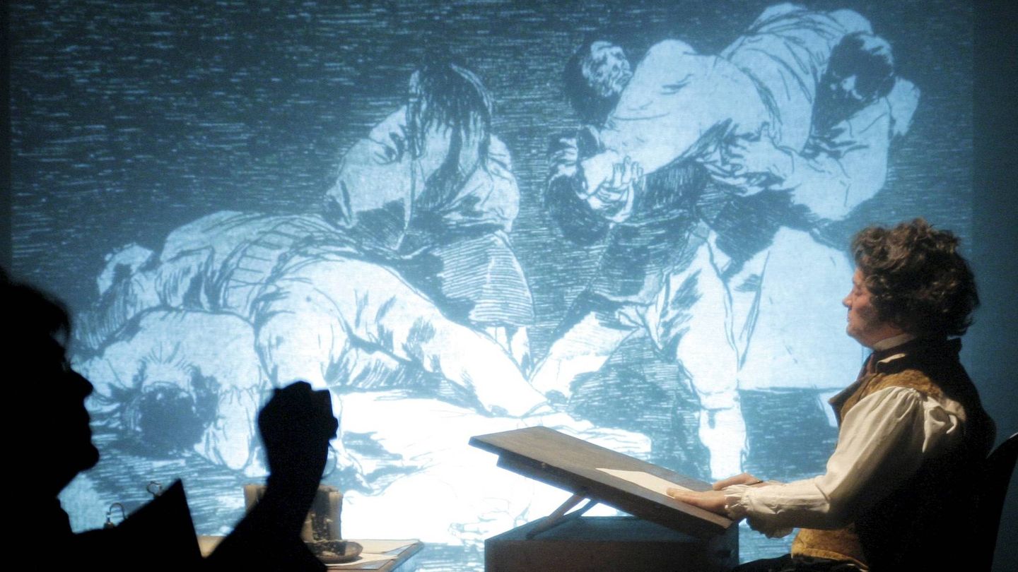Un maniquí que repesenta a Francicisco de Goya y Morientes pintando. (EFE/Juanjo Martín)