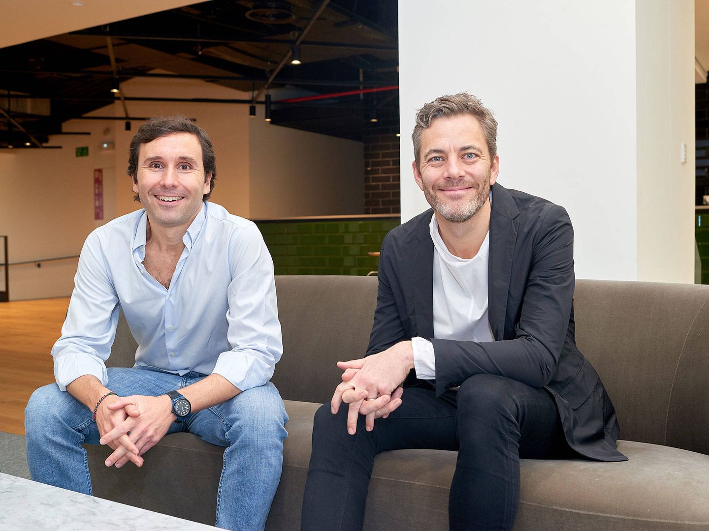 Íñigo Amoribieta (i), CEO de Otovo en España, y Andreas Thorsheim (d), fundador global de la compañía.
