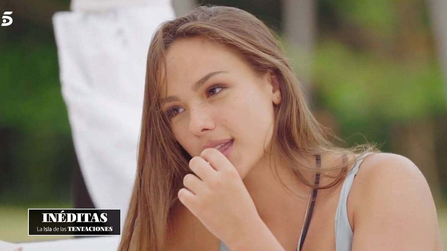 Katerina Safarova en 'La isla de las tentaciones'. (Mediaset)