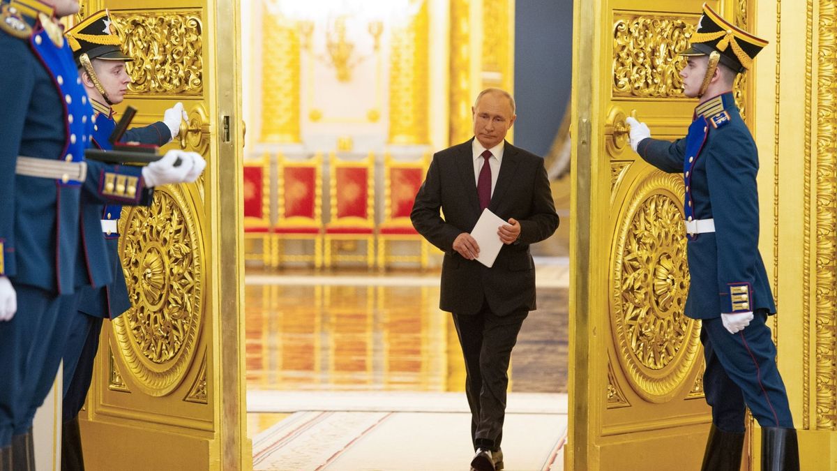 Rusia deberá malvender su oro para evitar ser un paria financiero... Y tal vez no baste