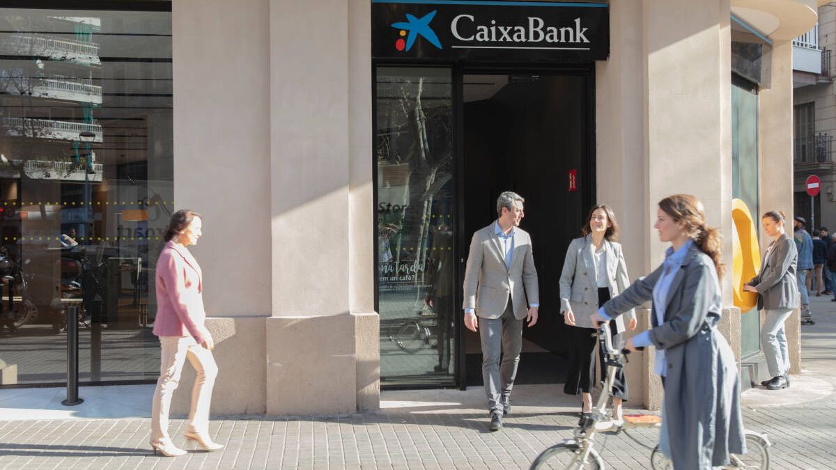 CaixaBank, elegido mejor banco en España por la revista Euromoney