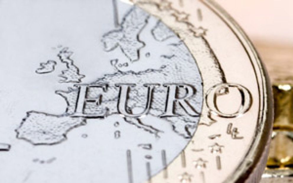 Foto: El euro necesita un Tesoro único y emitir su propia 'deuda' para competir con el dólar