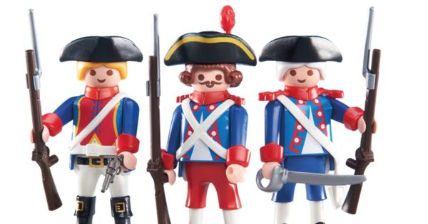 Foto: Tres muñecos de la gama de soldados que comercializa Playmobil. 