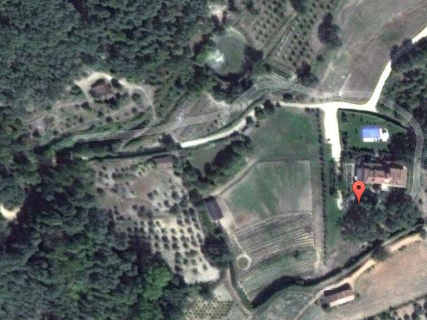 Vista aérea de la finca de Alejandro Sanz en Jarandilla de la Vera. (Google Maps)