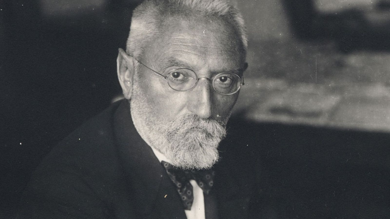 Unamuno, filósofo español: "Hay que ser lo que se es, y no lo que se quiere ser ni lo que otros quieren que seamos"