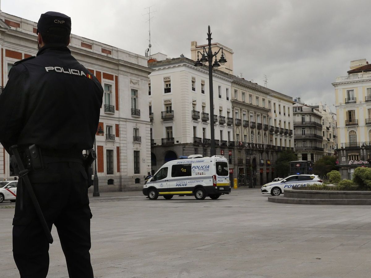 Foto: Agentes de la Policía Nacional, en Madrid. (EFE)