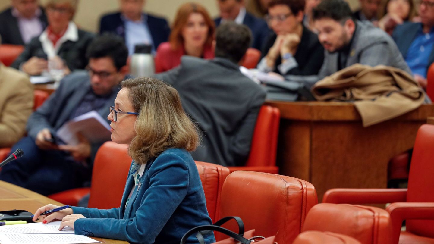 La ministra de Economía en funciones, Nadia Calviño, en la Diputación Permanente. (EFE)