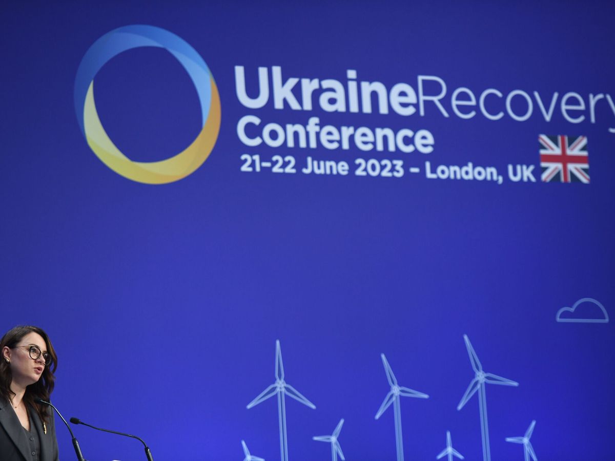 Foto: Conferencia sobre la Reconstrucción de Ucrania, en Londres. (EFE/Chris J. Ratcliffe)