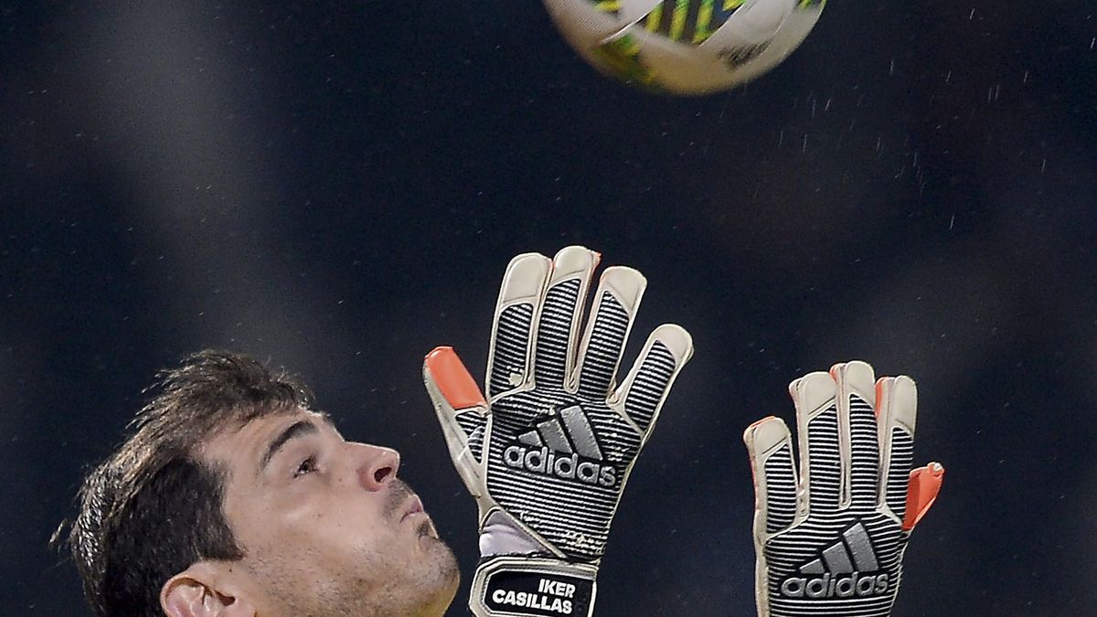 Las cosas se complican para Casillas: el Oporto ficha a un portero de 23 años