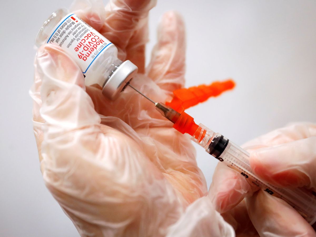 Foto: Dosis de vacuna de Moderna. (Reuters)