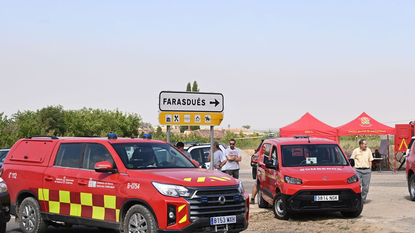 Desalojado un edificio en Burlada por un incendio en una bajera que ha afectado a un transformador El fuego en un transformador dejó varios portales sin luz y atrapó a algunas personas en los ascensores; no hubo heridos