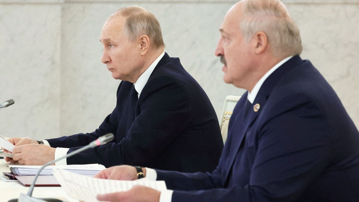 ¿Armas nucleares para todos? Lukashenko quiere repartirlas como caramelos (y no puede)